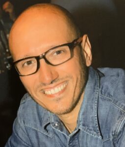portrait de gregory dekindt électricien travaillant chez GD'elec
